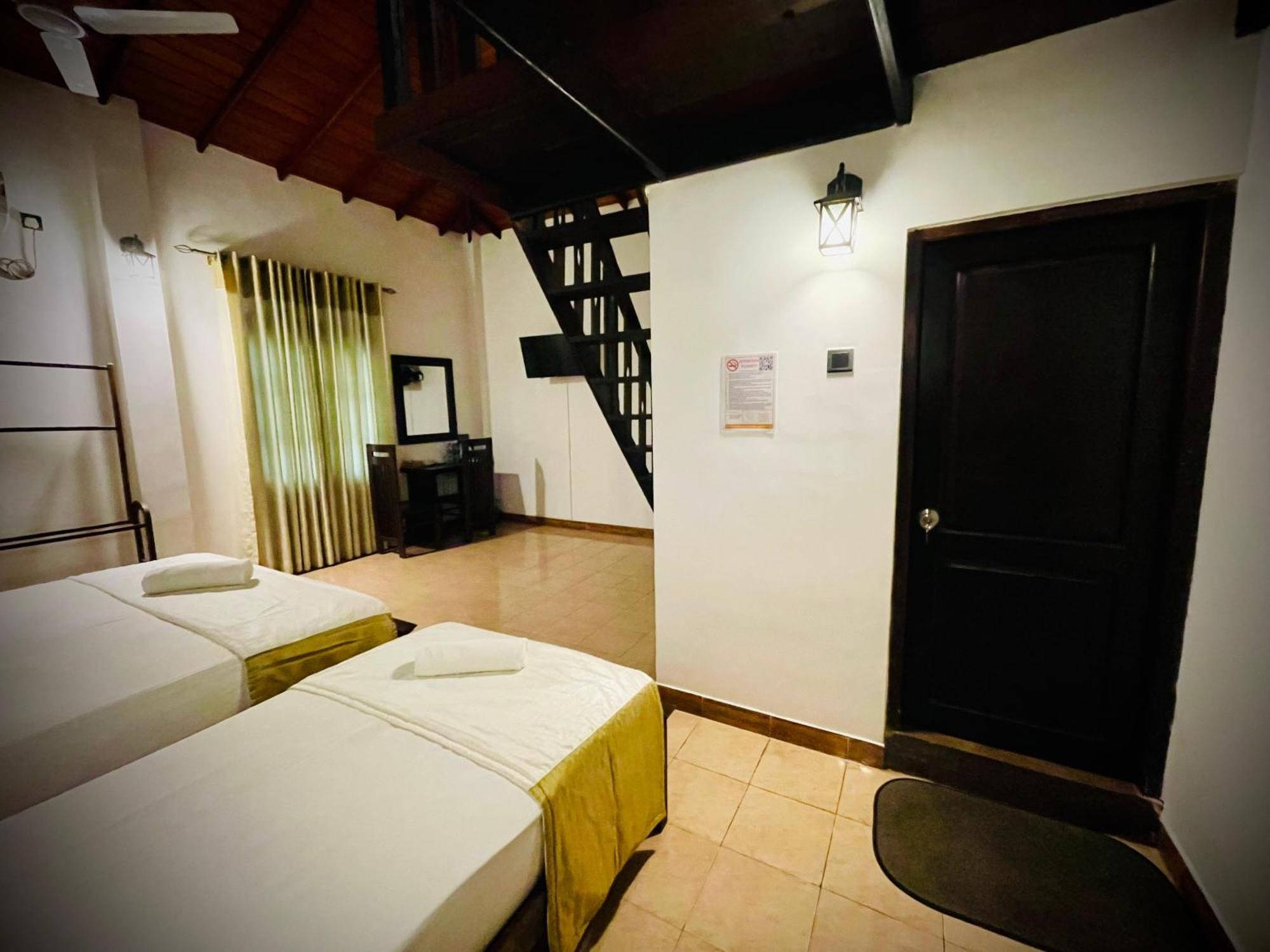 Hotel Grand Casa Κάντι Εξωτερικό φωτογραφία